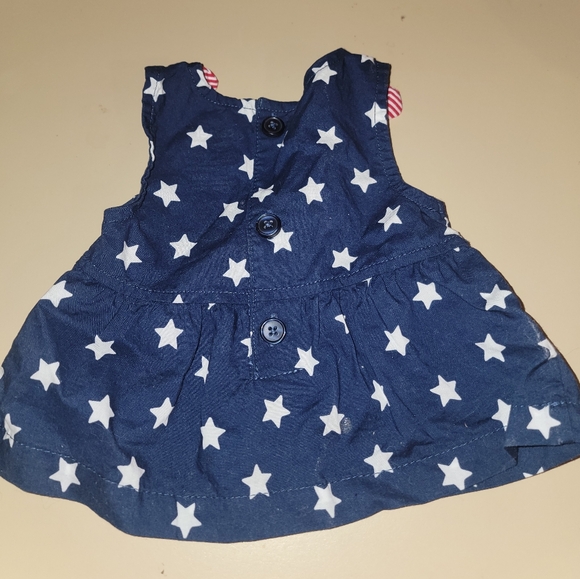 Carter's 3 bundle Newborn baby girl USA outfits! 2 dresses, 1 romper. - Picture 3 of 5